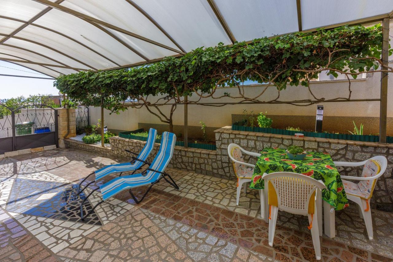 Apartment Budzyn Novi Vinodolski Kültér fotó