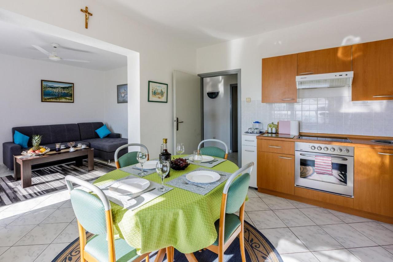 Apartment Budzyn Novi Vinodolski Kültér fotó